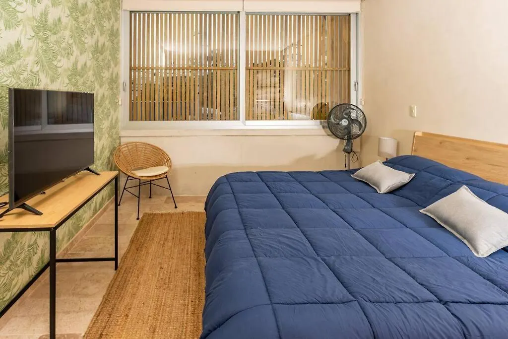 Estudio Moderno En La Av Nader Cancún Mexiko