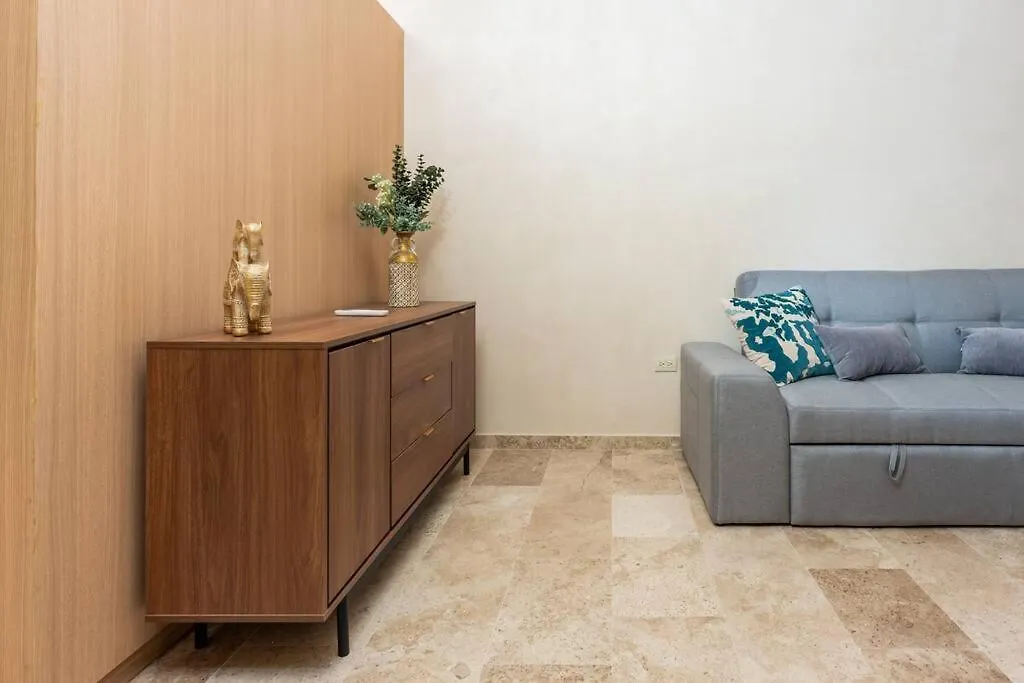 Estudio Moderno En La Av Nader Cancún Mexiko