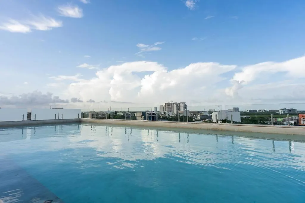 Estudio Moderno En La Av Nader Cancún 0*,